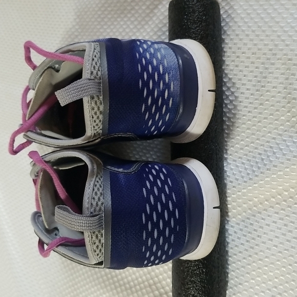 NIKE FREE 5.0 RUNNING SHOE IN BLUE -SIZE 8 WOMENS - Picture 3 of 8